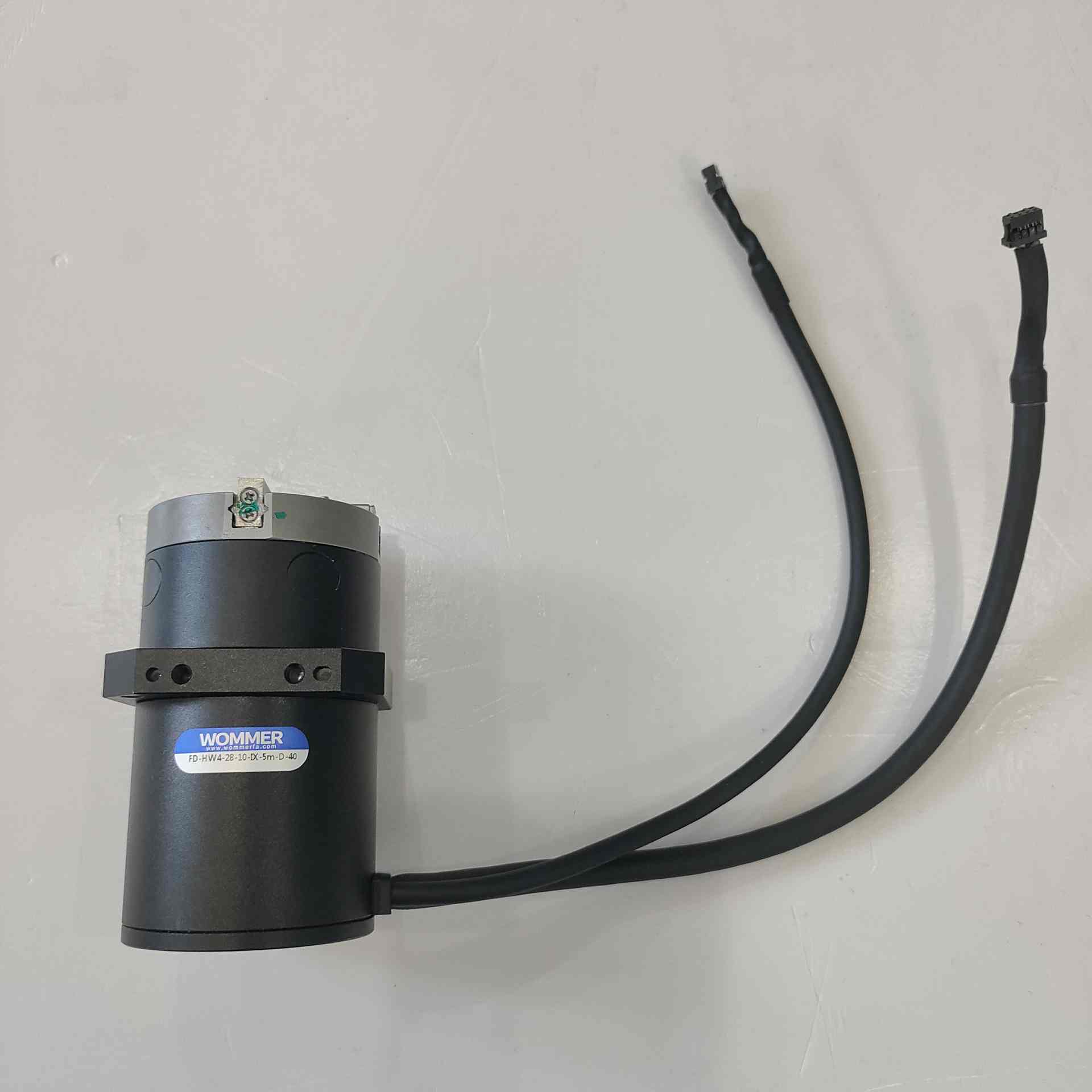 四指电动夹爪FD-HW4-28-10-X-5m-D-40